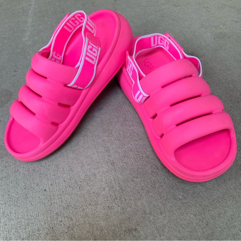 UGG pink sandals